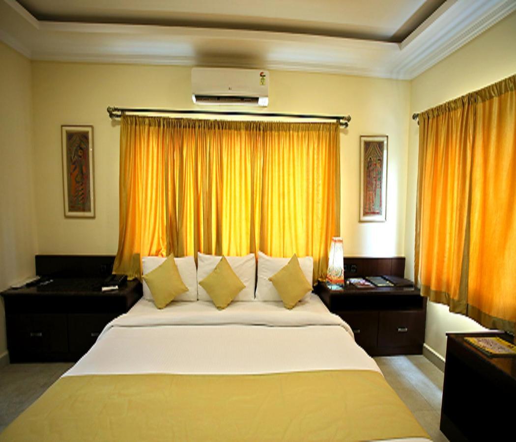 Aalankrita Resort & Convention Secundurabad Exterior foto